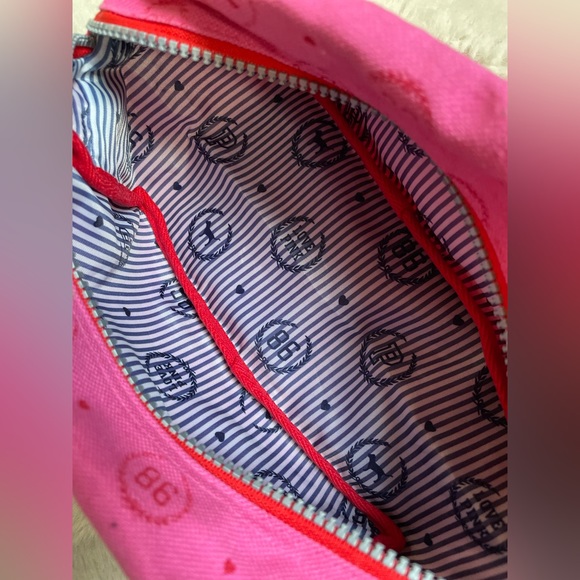 VS PINK | Y2K Pink Adorable Canvas Logo Cosmetic Bag - Picture 6 of 11